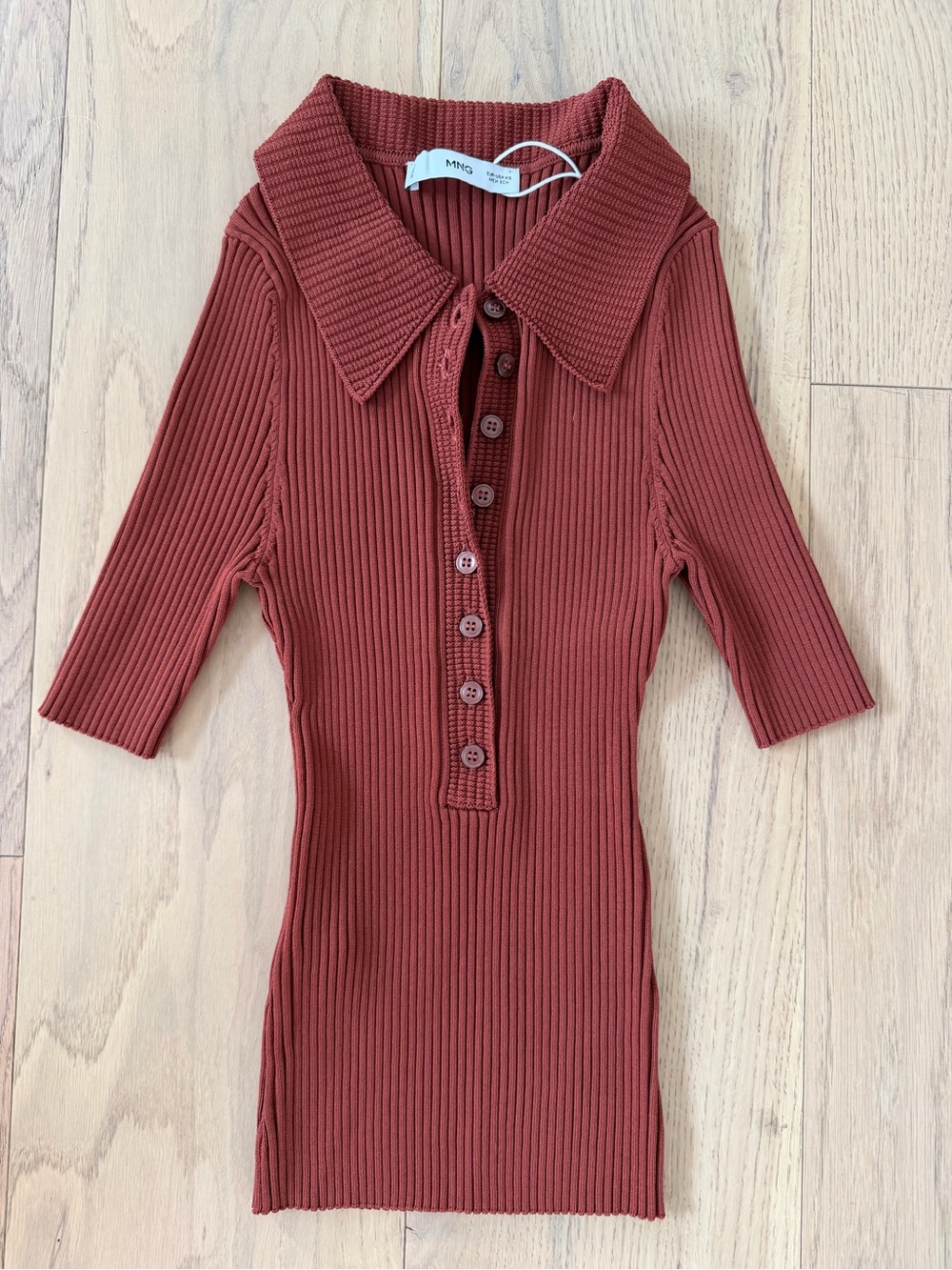 Mango (MNG) Woman’s XS - Ribbed Button-Front Collared Sweater - Rust